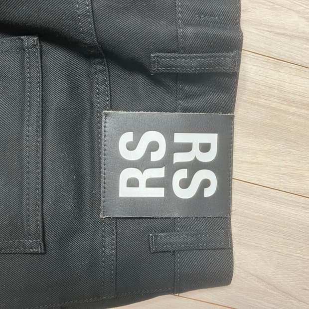 라프시몬스 블랙진