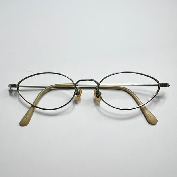 빈티지 오벌형 안경 (슬림 라인 오벌 온테 안경)