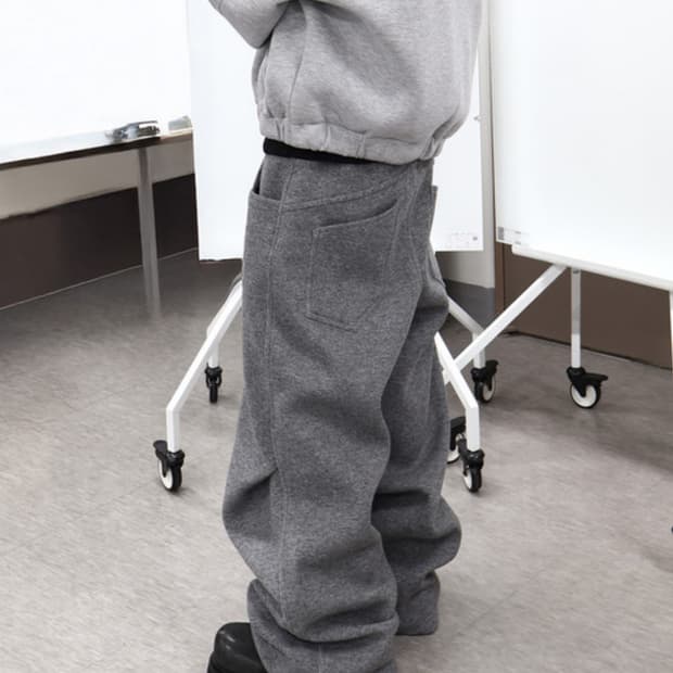 카미엔 그레이 울 팬츠