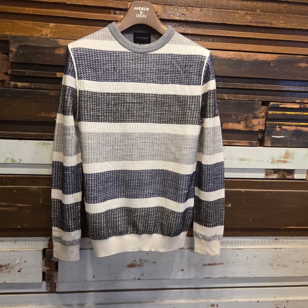 솔리드옴므 니트