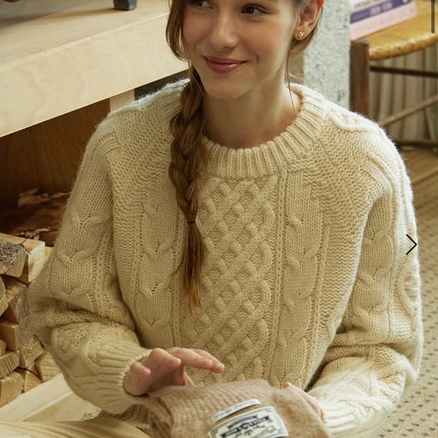 (새상품) 논로컬 울100% 꽈배기니트(정가168,000원)