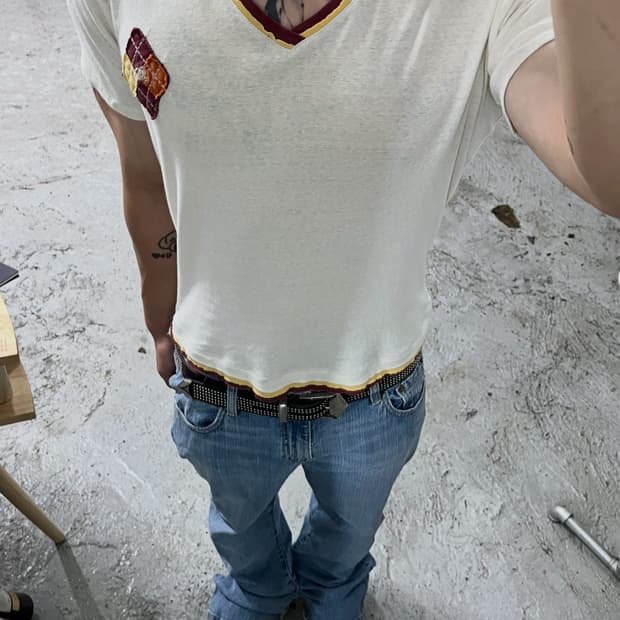 2000s Burberry v-neck layered tee 🇯🇵