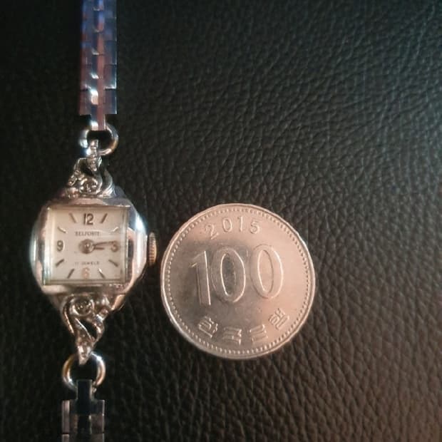 50/60's 빈티지 여성시계(수집용)