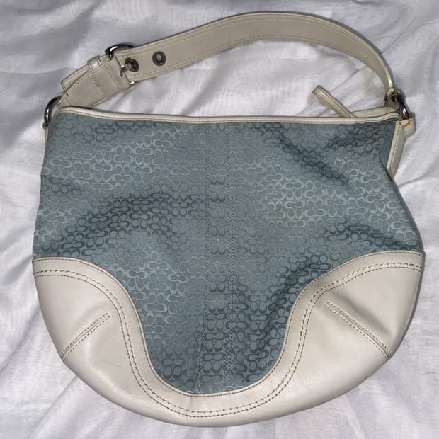 Coach skyblue shoulder bag