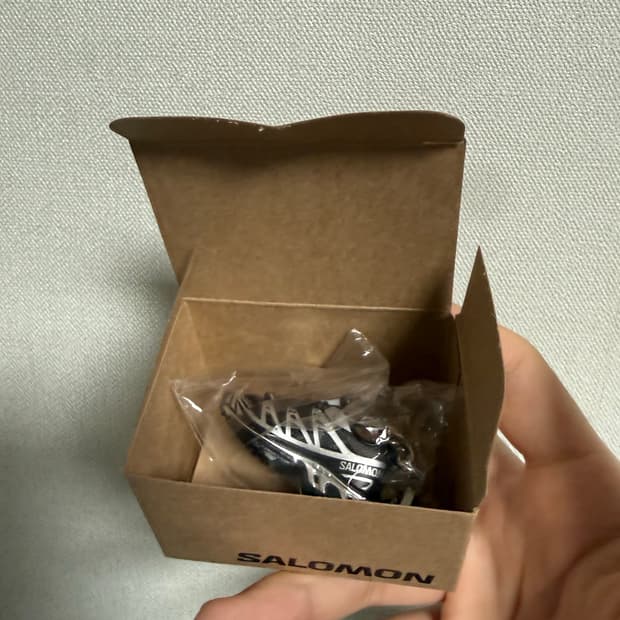 살로몬 xt-6 키링