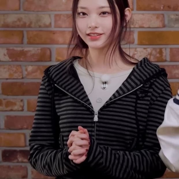 타입서비스 러플 후드집업 (해린💕)
