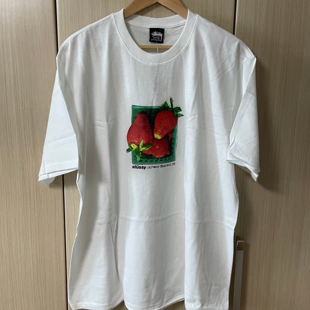[L] 스투시 베리즈 반팔 티셔츠 화이트(✨새상품)