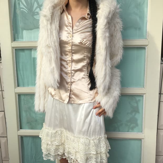 Fake fur hood jacket