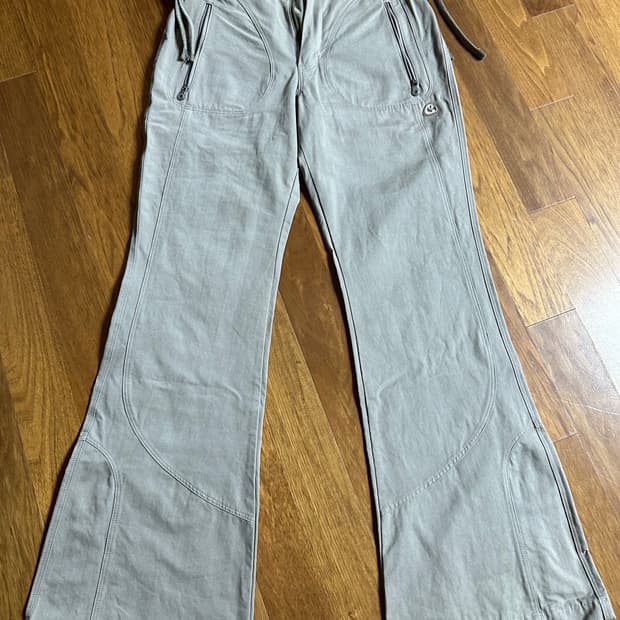 코이세이오 패널드 부츠컷 카키