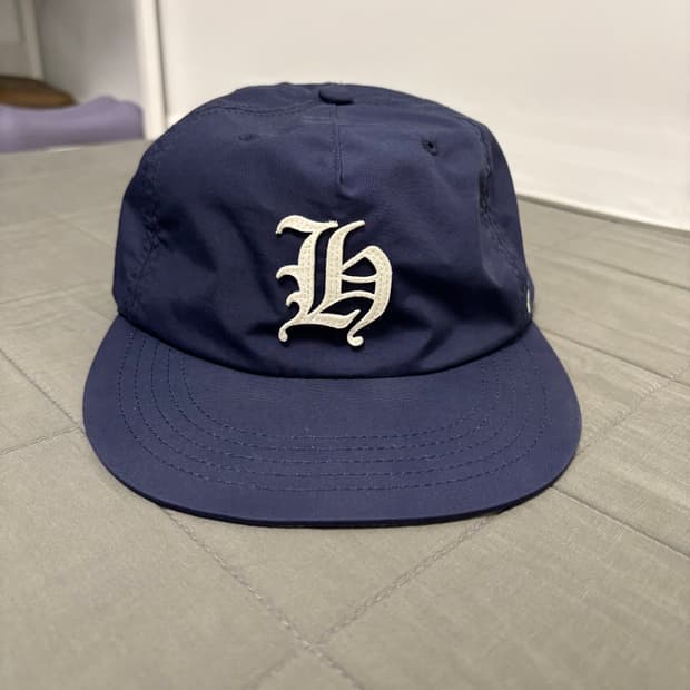 헤리티지플로스 모자