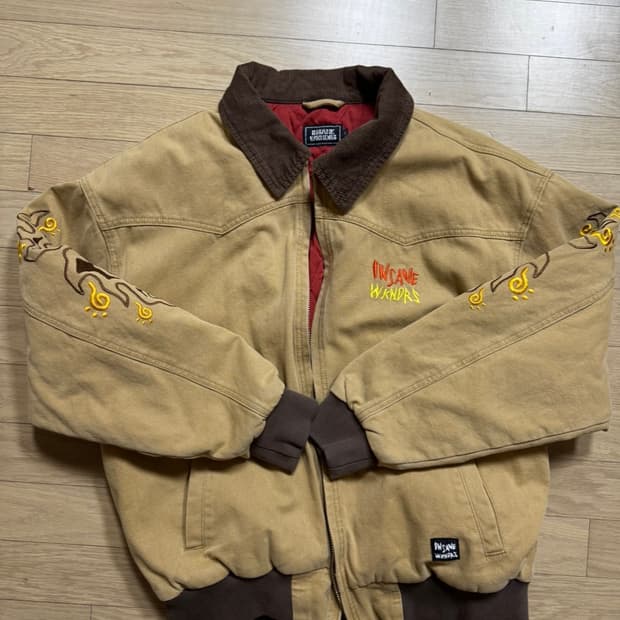 인세인게러지 위캔더스 콜라보 자켓