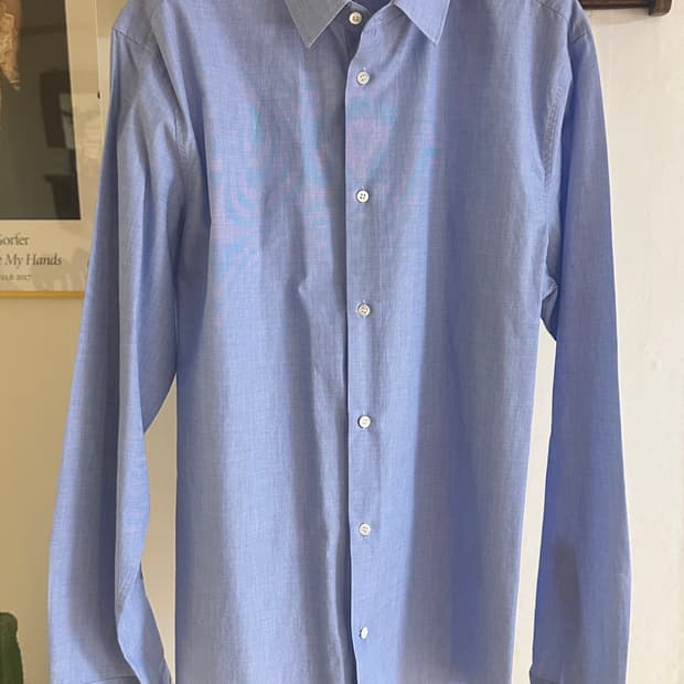 COS 코튼 샴브레이 남성 하늘색 셔츠 (EU 40)