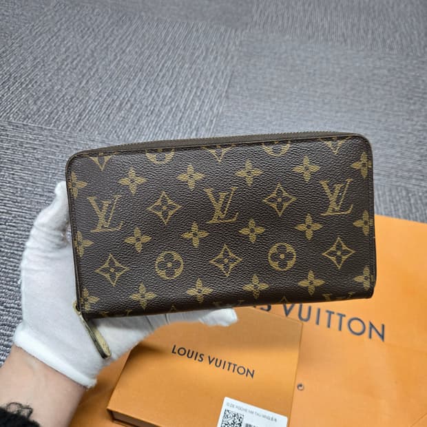 [특가][정품] 루이비통 지피 오거나이저 장지갑