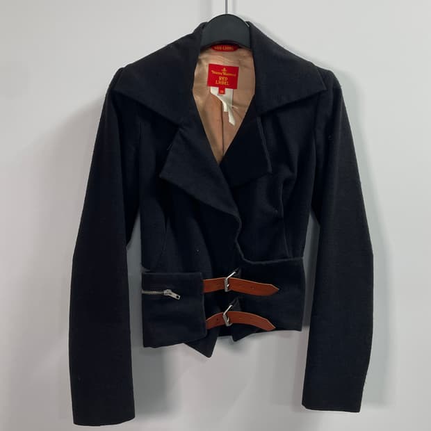 비비안웨스트우드 크롭 울 자켓 (on.290)