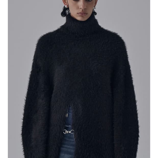 트리밍버드 하이넥 퍼 니트 슬릿 언발