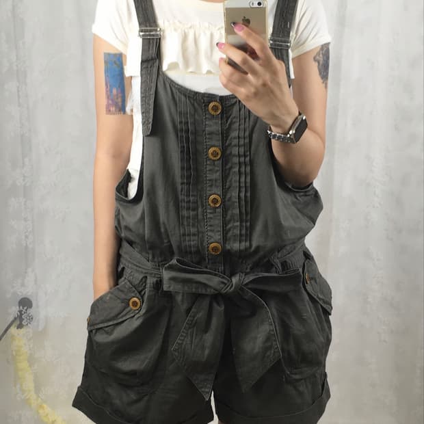 JPN bubble pocket overall shorts