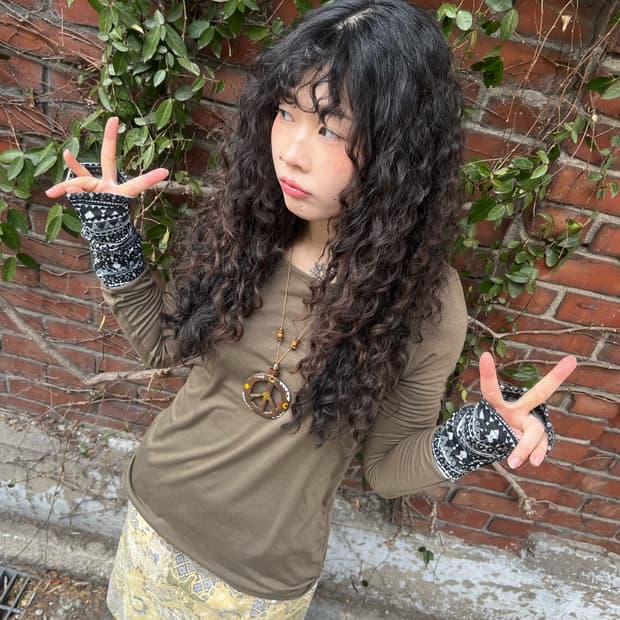 소매 에스닉 패턴 포인트 롱슬리브