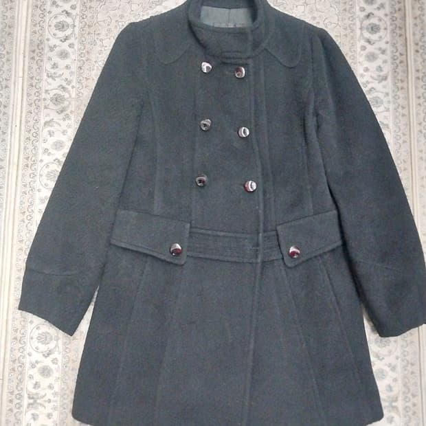 지고트 버튼 코트