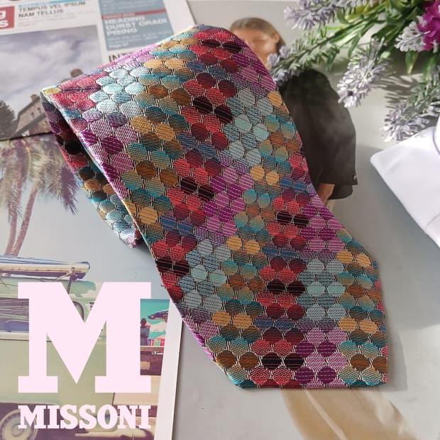 미쏘니 실크 멀티컬러 스케일 패턴 넥타이 8.8cm A+등급 A18850