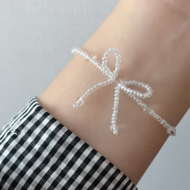 아이스 리본 비즈 팔찌 Ice Ribbon Bracelet