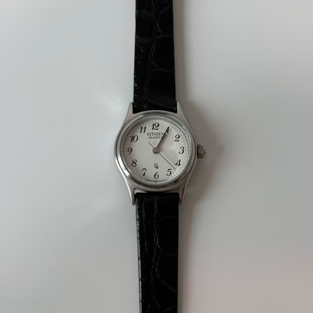 1980s CQ Arabic Silver Ladies Quartz