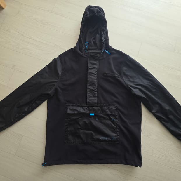 언더아머 플리스 아노락

2XL(105~110) 사이즈