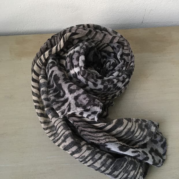 animal pattern scarf