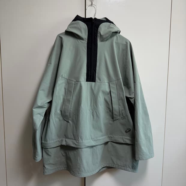 키코 코스타디노브 x 아식스 아노락 L