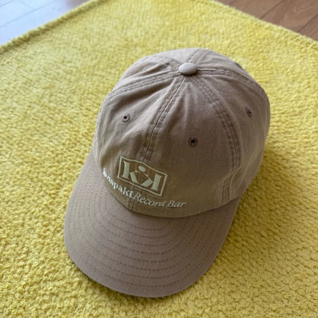 kompact 레코드바 볼캡