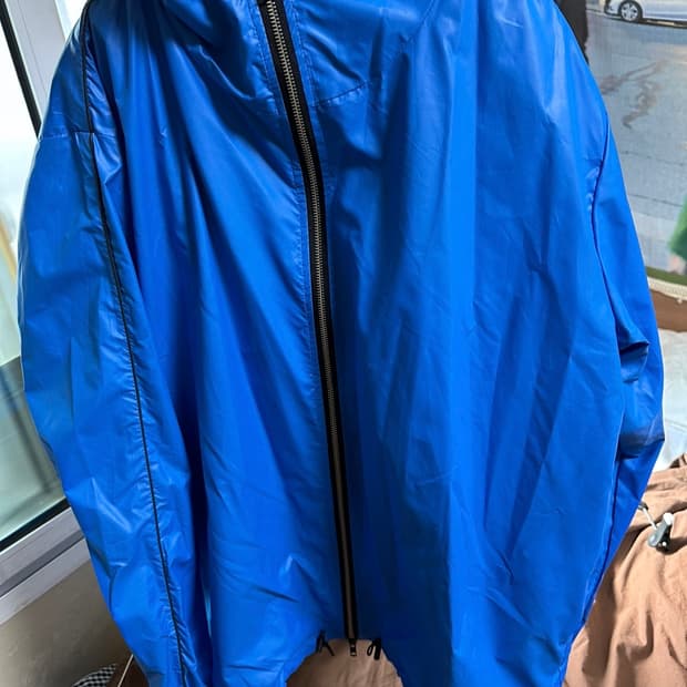 플라스틱 프로덕트 파이핑 후드 자켓 L