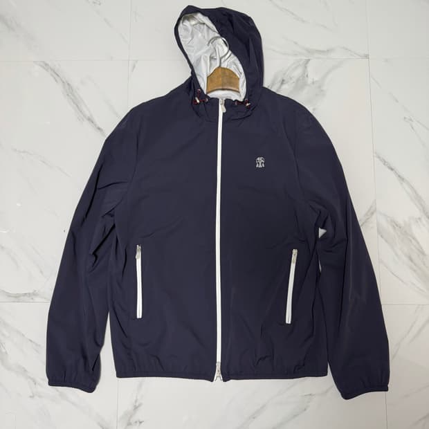 브루넬로쿠치넬리 로고 바람막이 M