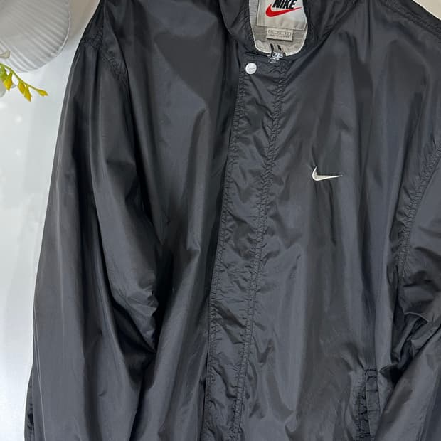 나이키 빈티지 90s 바람막이 화이트 스우시 자켓