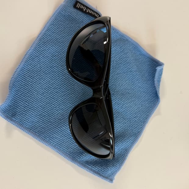 몽벨 접이식 선글라스 블랙