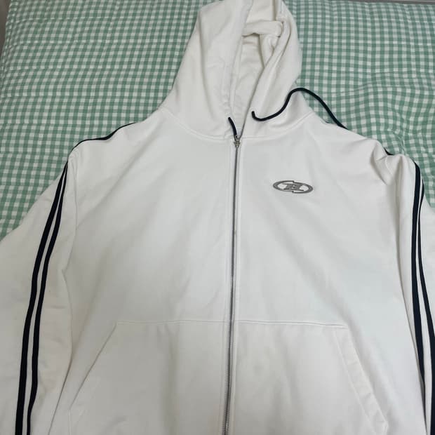 본투윈 후드집업 2사이즈