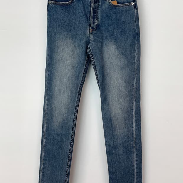 A.P.C. 아페쎄 쁘띠 스탠다드 중청 데님 진 28