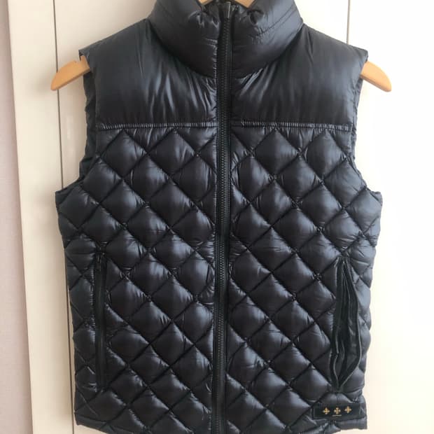 타트라스(TATRAS) 리버시블 경량 다운패딩 베스트