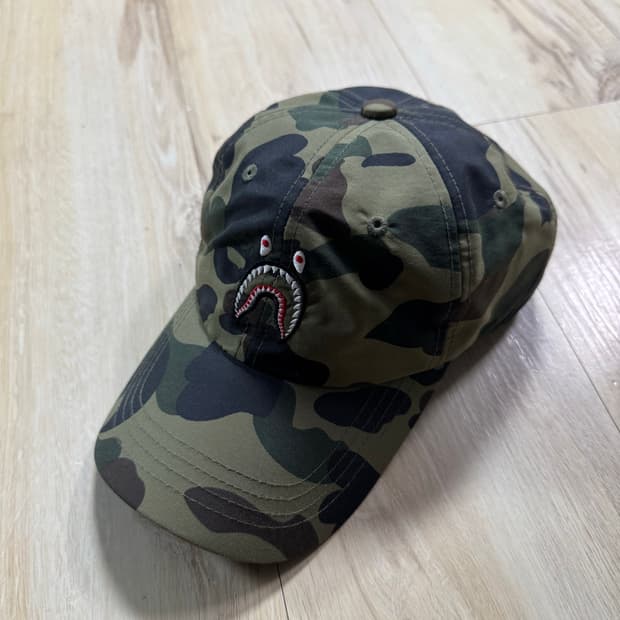베이프 카모 볼캡