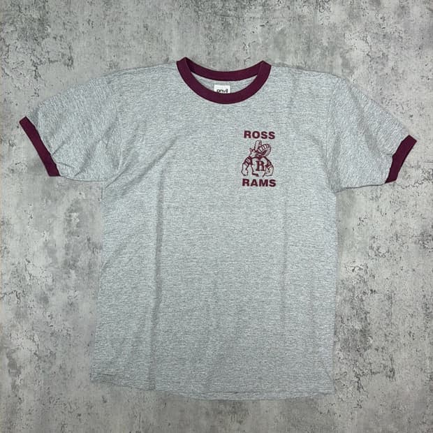90s Ross Rams 싱글스티치 링거 티셔츠