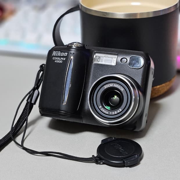 니콘 쿨픽스 4300 빈티지 디카 A급