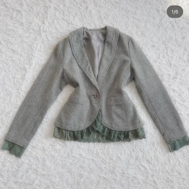 일브 회색 프릴 자켓