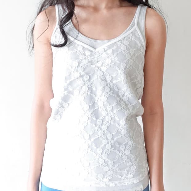 새상품) 샵페어리 레이스 슬리브리스 아이보리