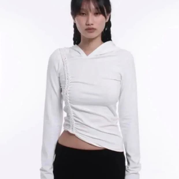 taae 태 후드 셔링 긴팔 티셔츠