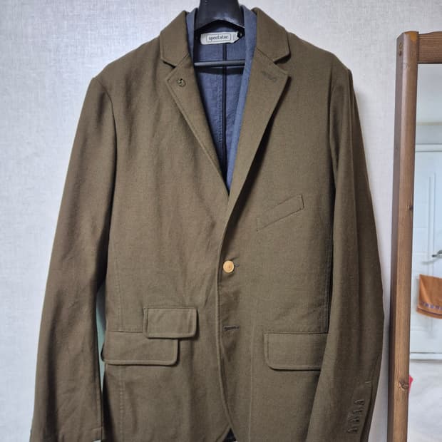 스펙테이터 라운지 자켓