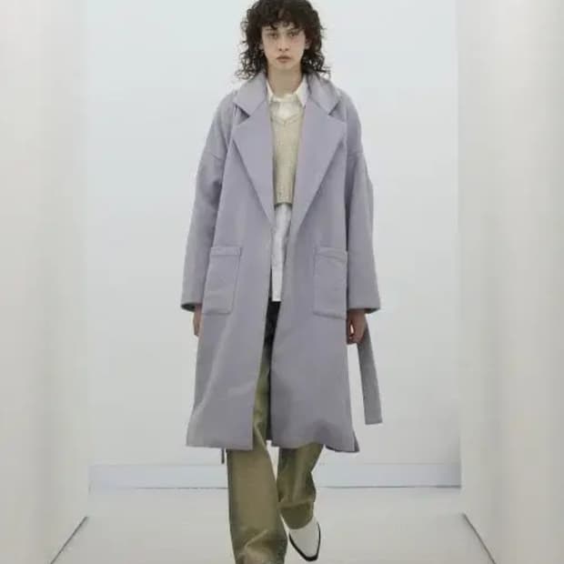 아이러니 포르노 화이트라인 코트 새상품