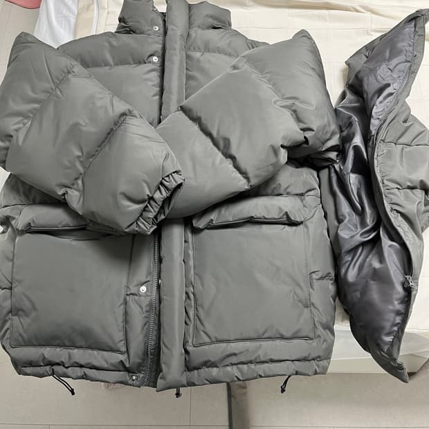 스테디에브리웨어 24fw 컴포트 다운 패딩 2사이즈 (100-105)