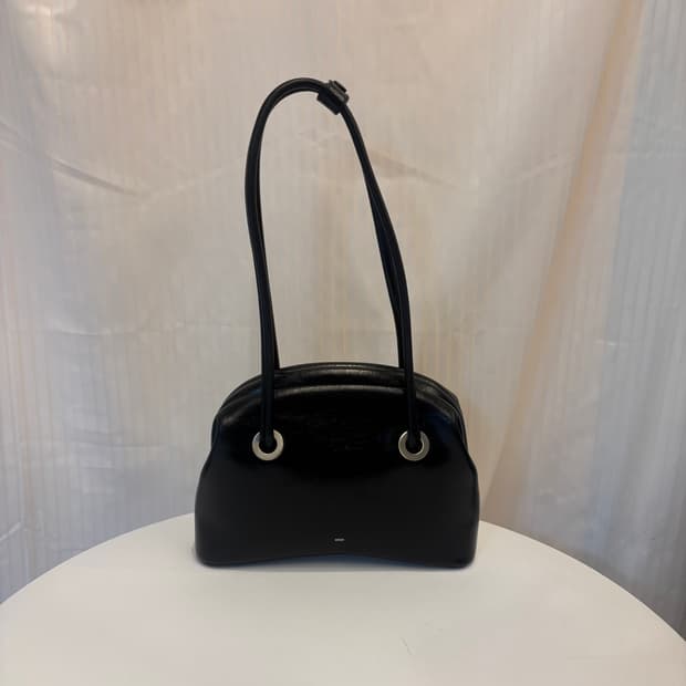 정품 OSOI 오소이 서클 브로트 숄더백    