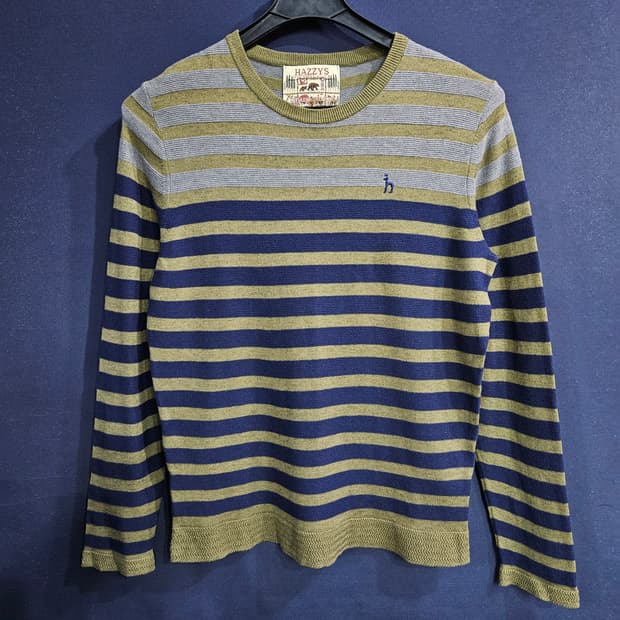 헤지스 스트라이프 줄무늬 남성 슬림핏 100 니트