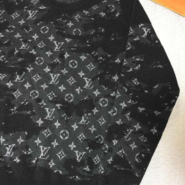 루이비통 디스드레스드 니트