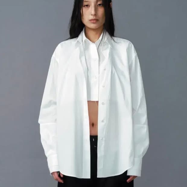 s/e/o 더블셔츠 판매합니다.