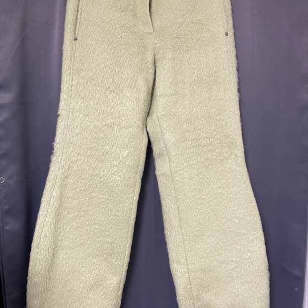 더오픈프로덕트 퍼 팬츠